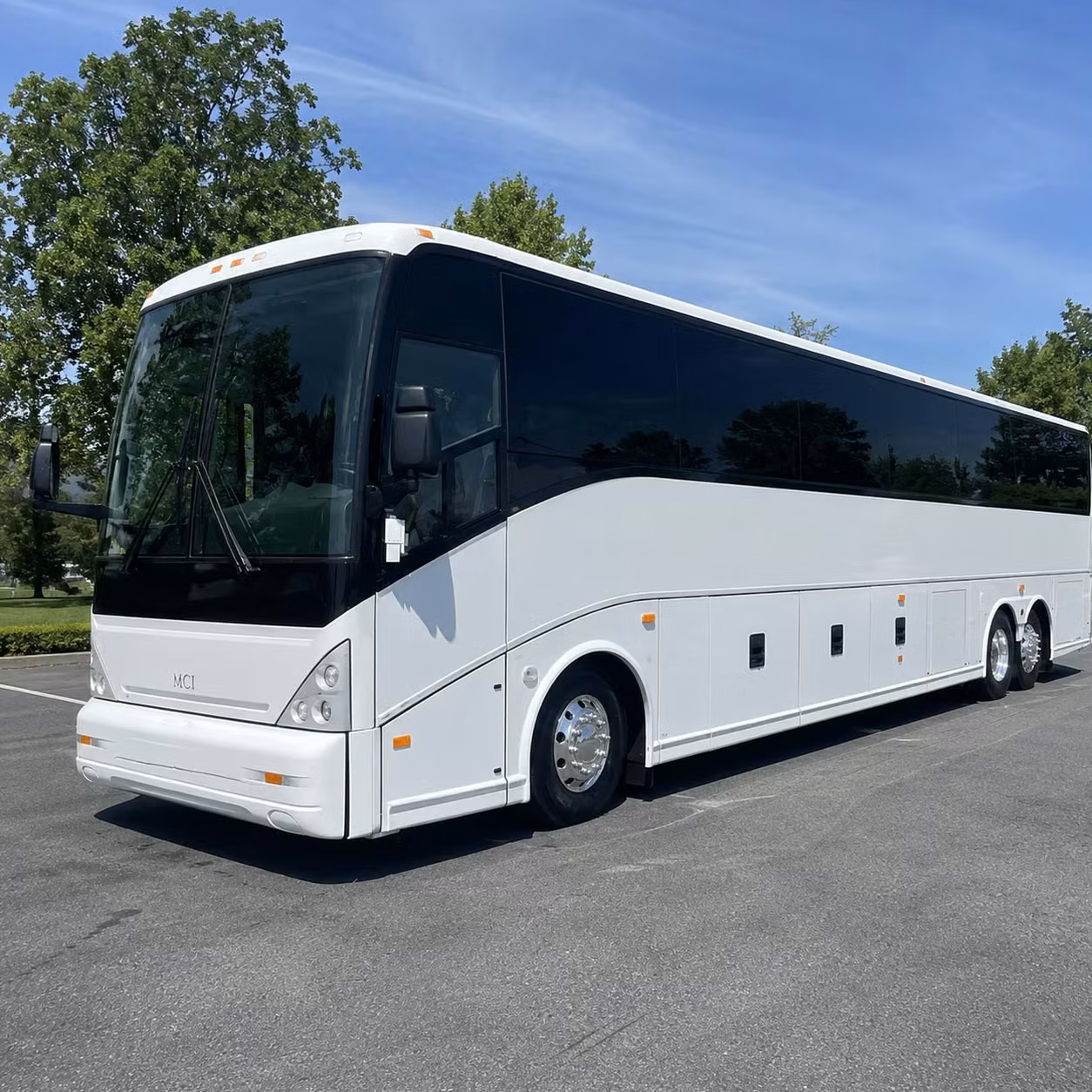 bus rental options for salem trips