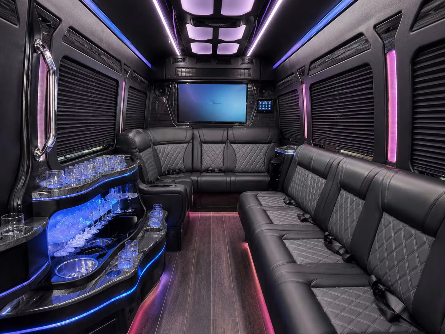 for easy salem prom pickup routes across the willamette valley salemcharterbus com has you covered