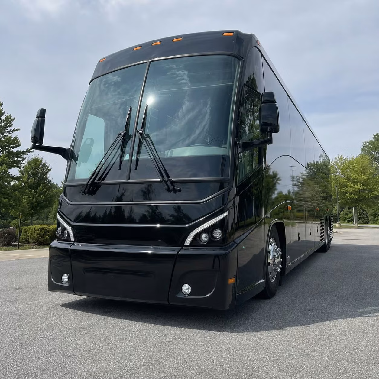 salem wine country and vineyard tour transfers start at the airport
