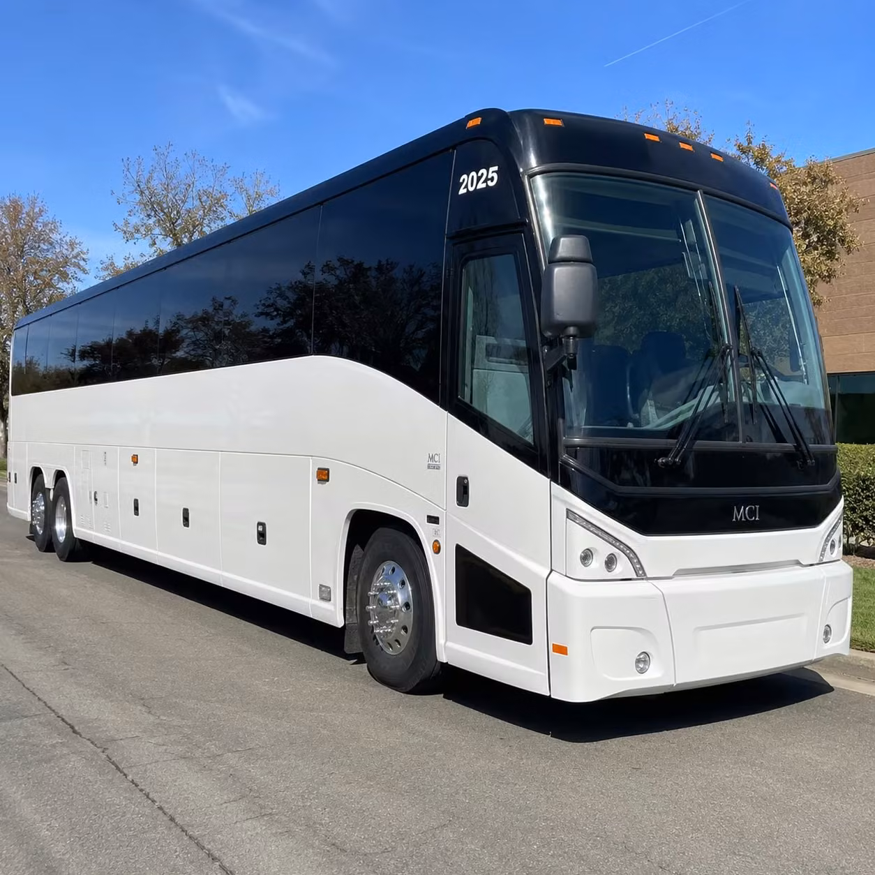 shuttle buses for salem church retreats at destinations across the pacific northwest